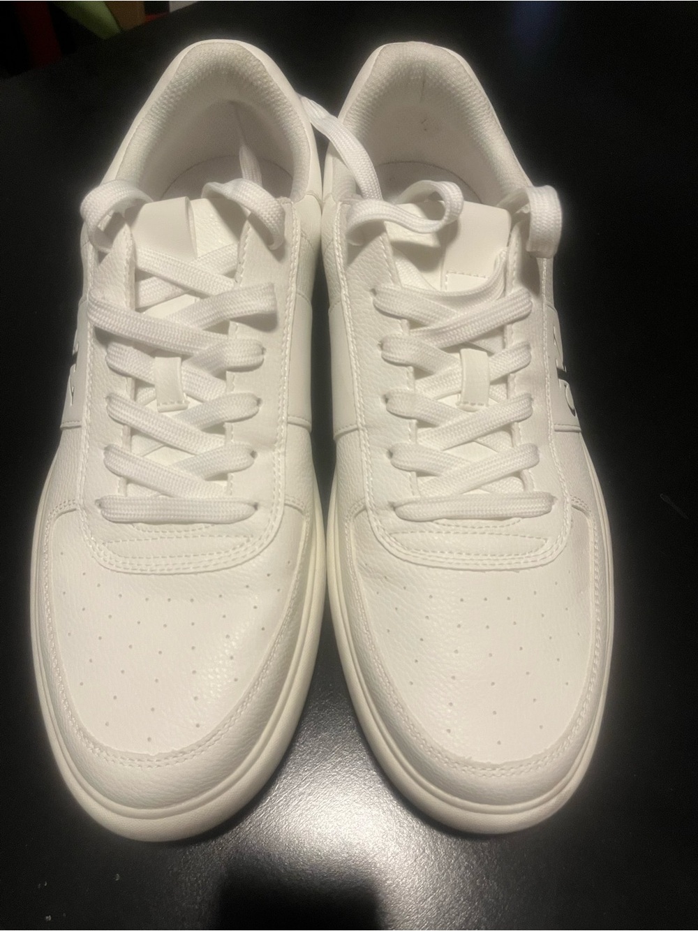 Calvin Klein Men’s Classic White Low-Top Sneakers 12M